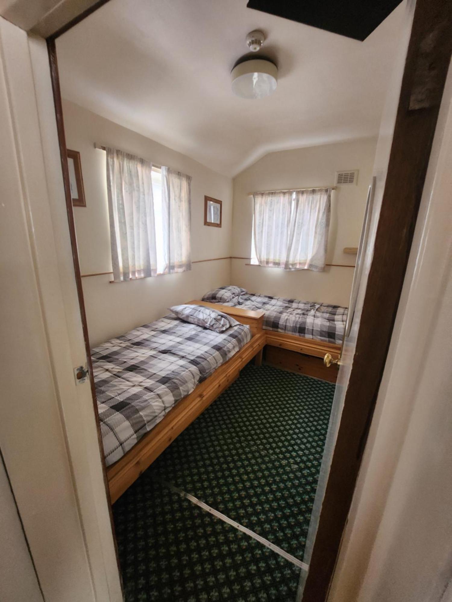 Queens Guest House 比斯顿 外观 照片