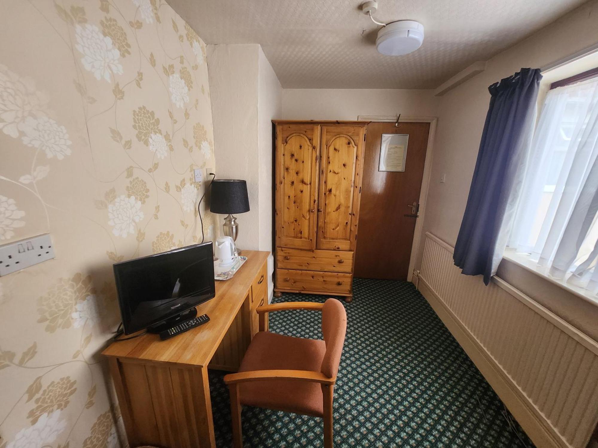 Queens Guest House 比斯顿 外观 照片
