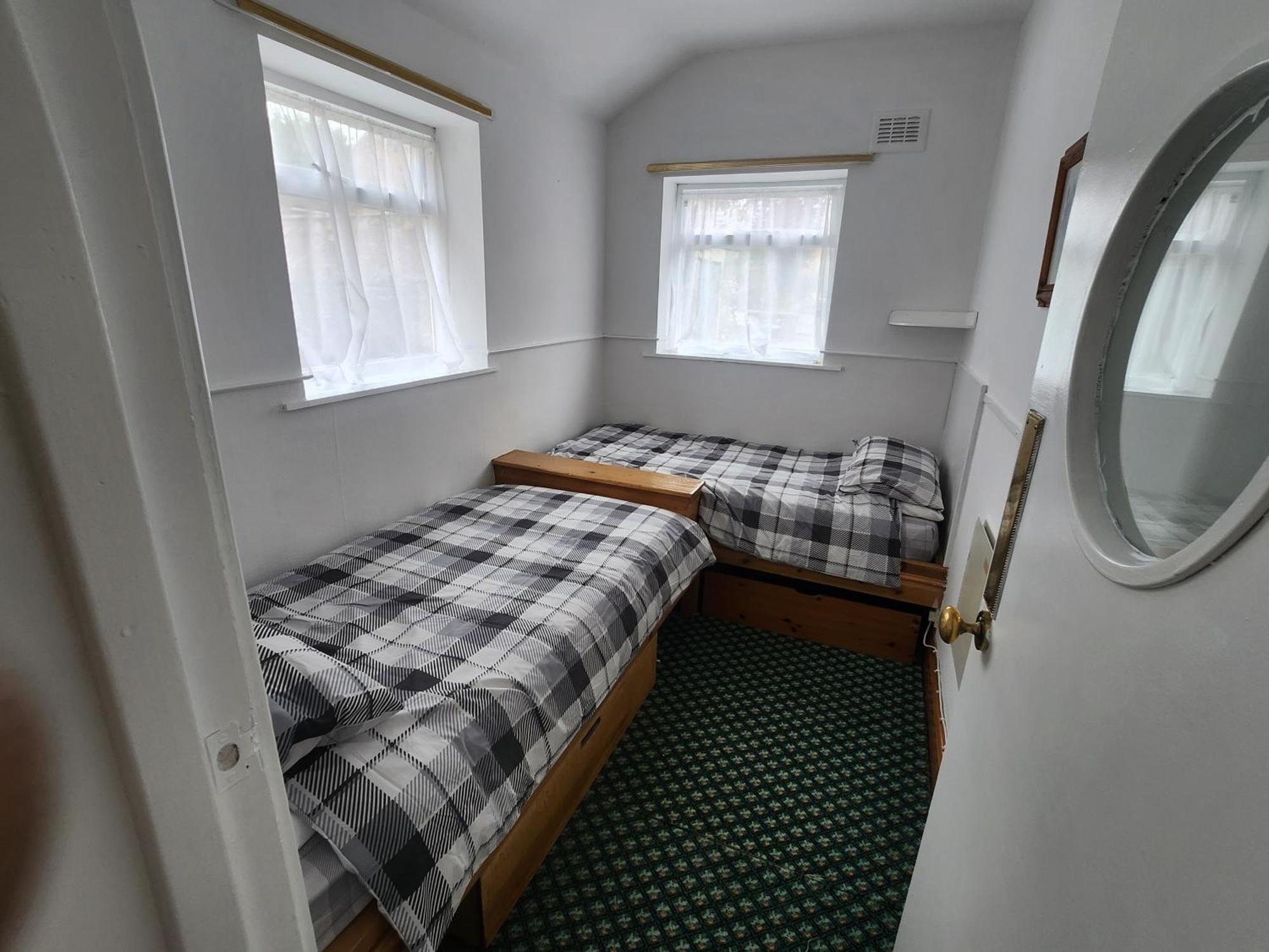 Queens Guest House 比斯顿 外观 照片